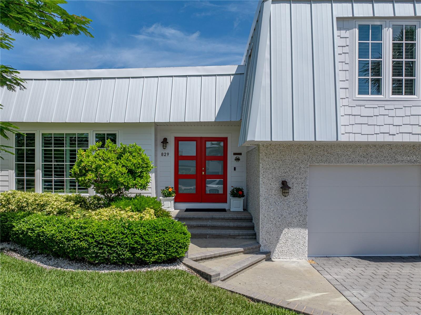 BAHIA SHORES 4TH ADD - Residential Lease