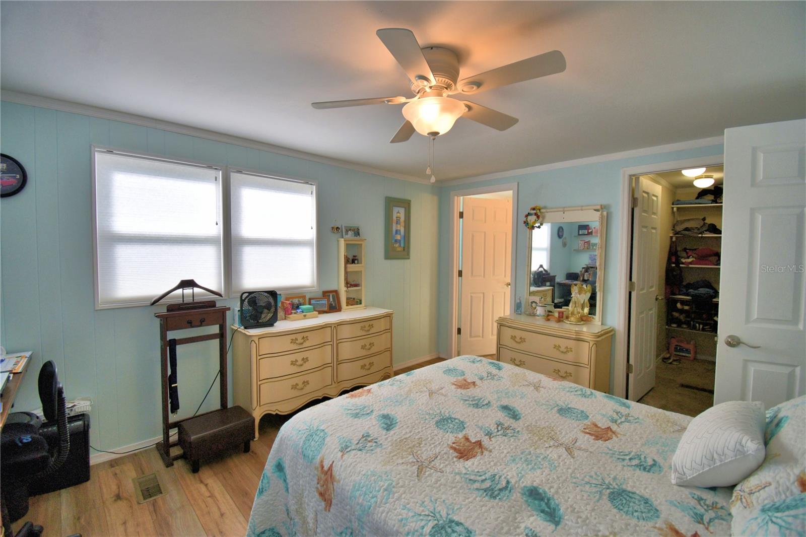 ARIANA SHORES MHP - Residential