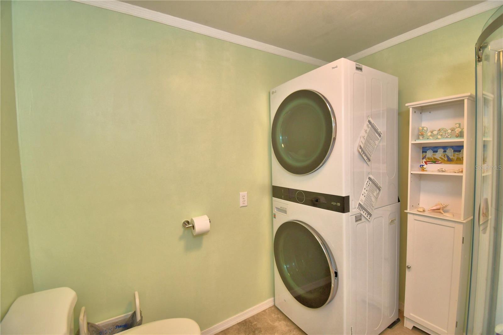 ARIANA SHORES MHP - Residential