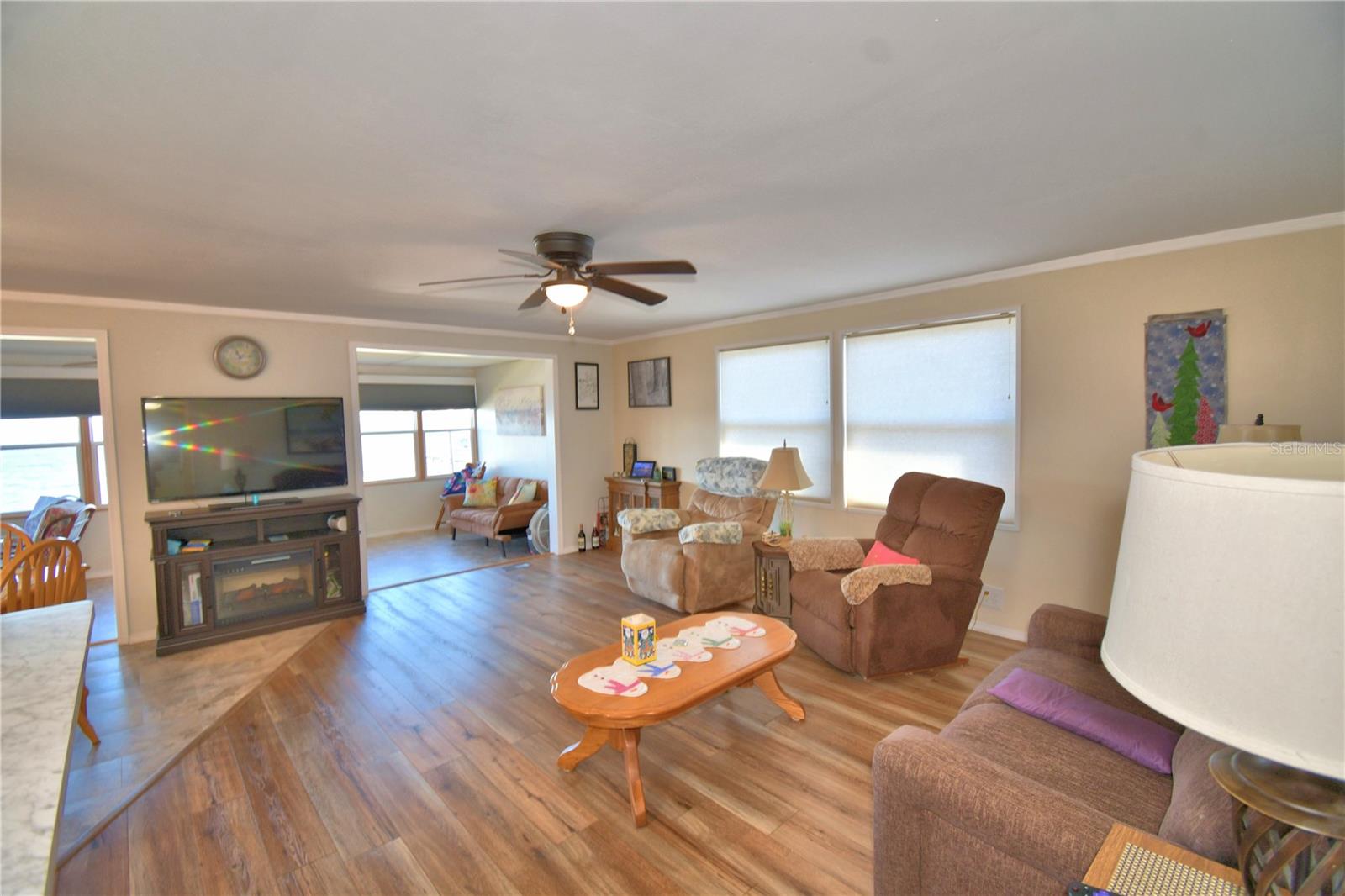 ARIANA SHORES MHP - Residential