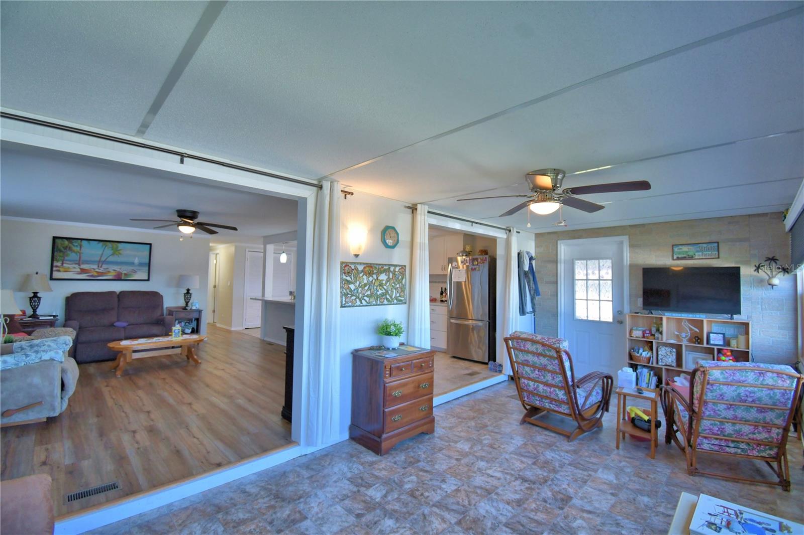 ARIANA SHORES MHP - Residential