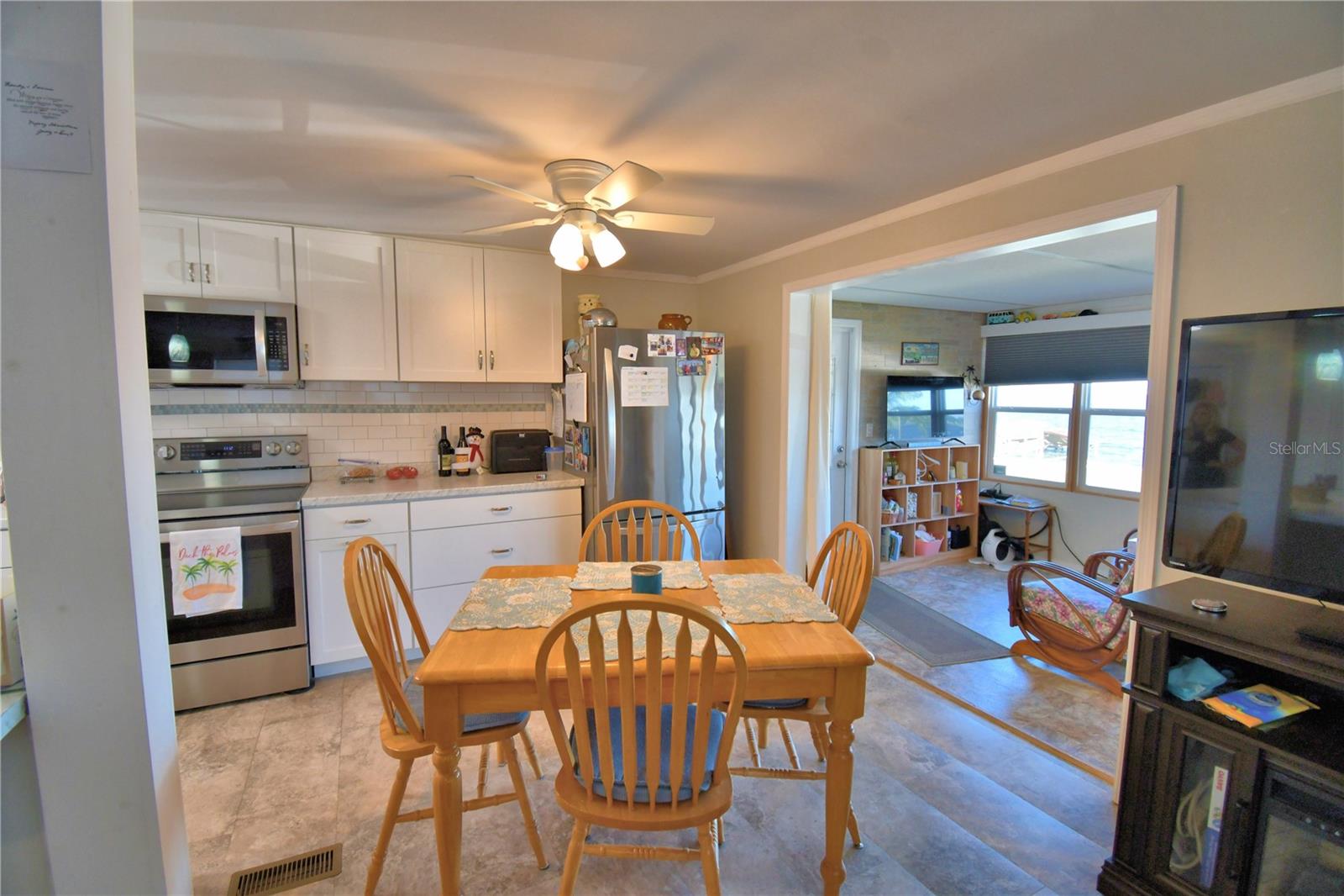 ARIANA SHORES MHP - Residential