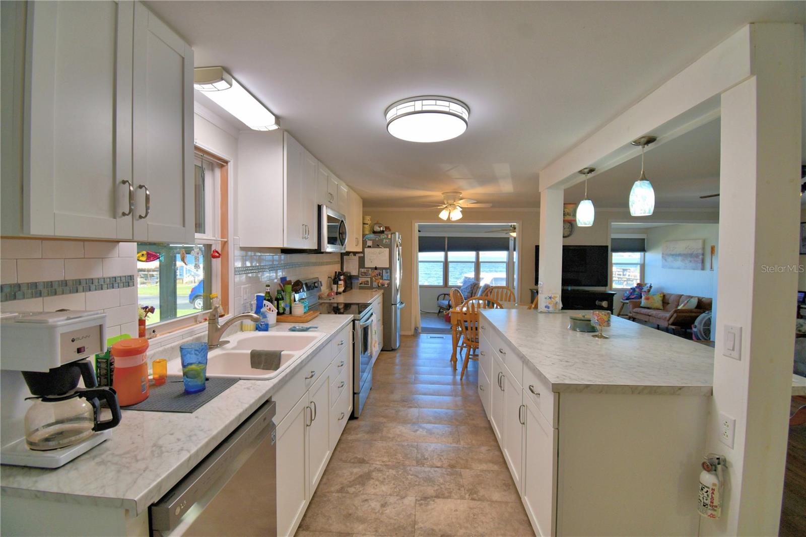 ARIANA SHORES MHP - Residential