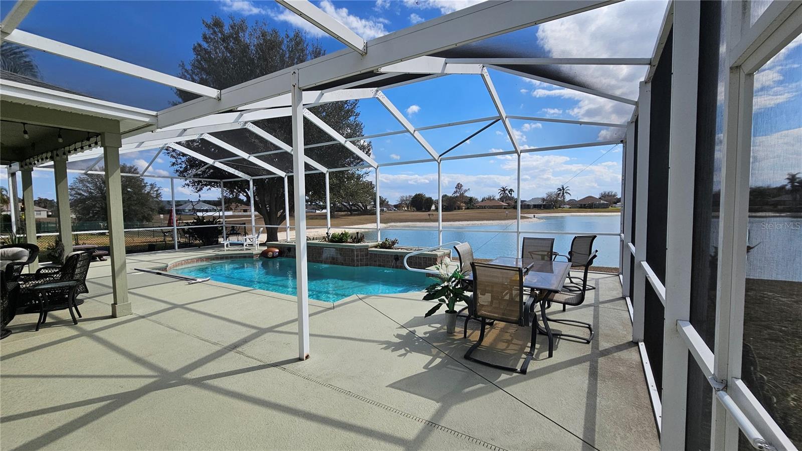 TERRANOVA PH 01 - Residential