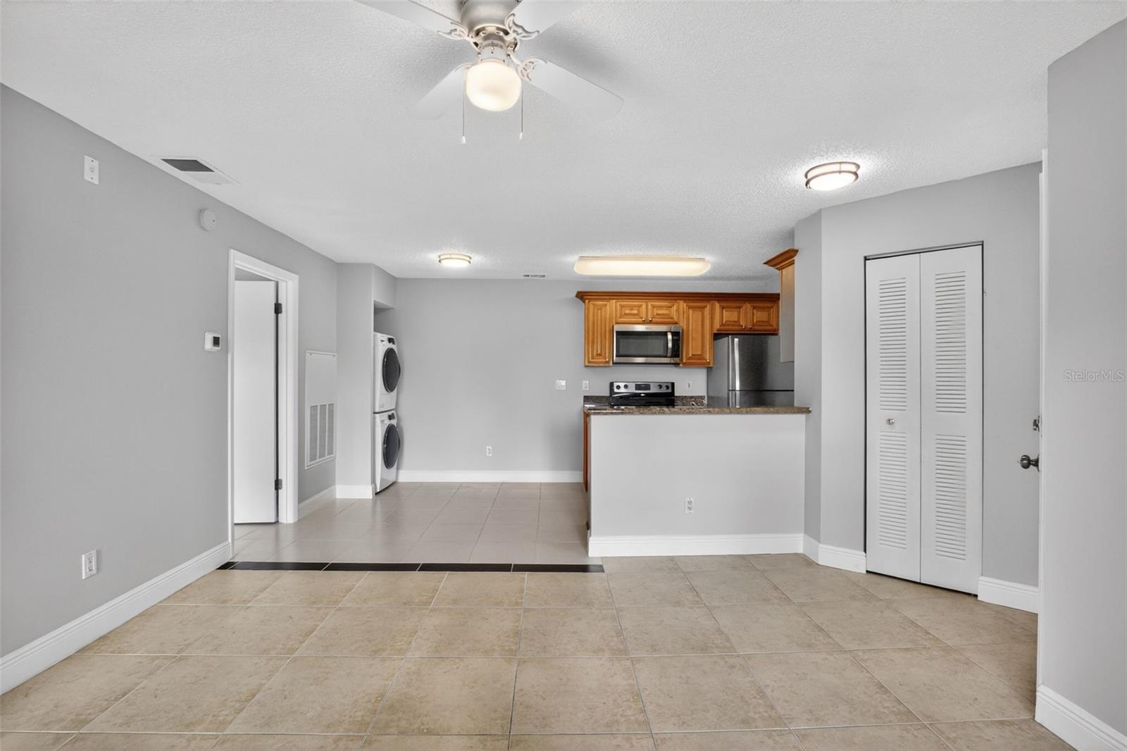 REGENCY PARK AT LAKE MARY A CONDO - Residential