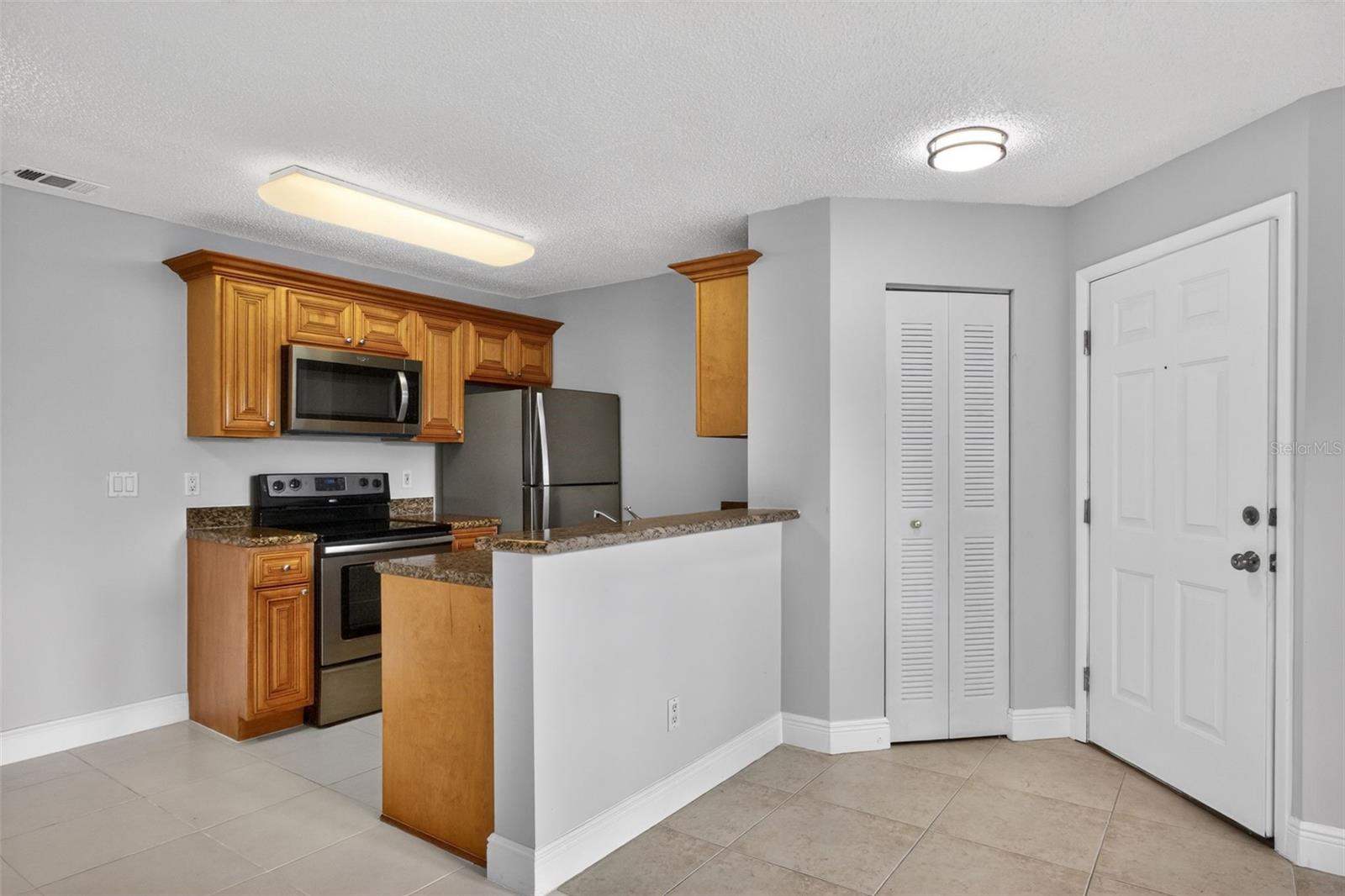 REGENCY PARK AT LAKE MARY A CONDO - Residential