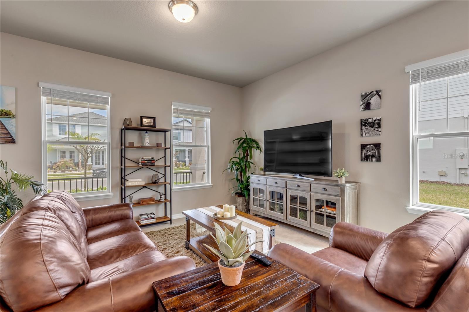 PALMS PH 5 - Residential