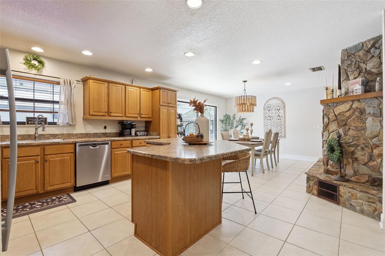 FRUITLAND PARK SUNRISE - Residential