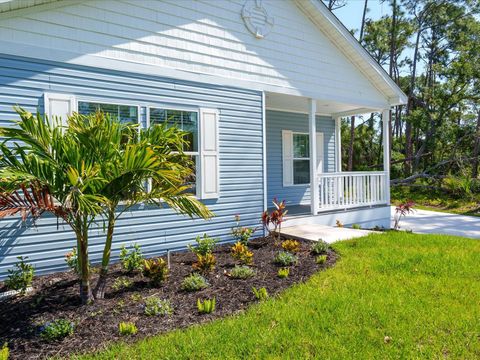 A home in PORT CHARLOTTE