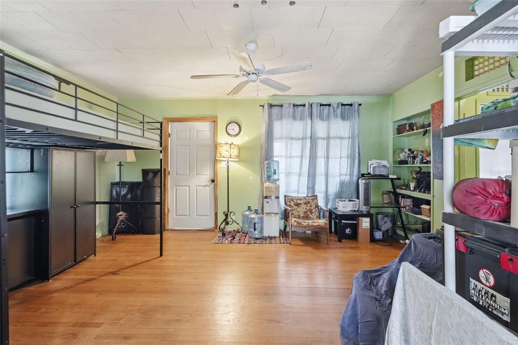 Photo of 329 Kingston Street S, St Petersburg, FL 33711 (MLS # TB8500376)