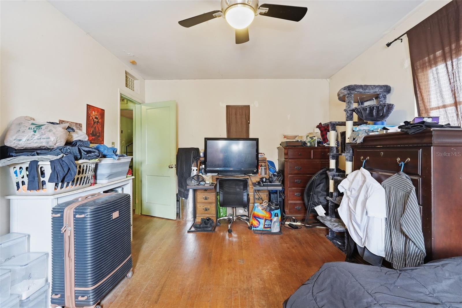 BETHWOOD TERRACE - Residential