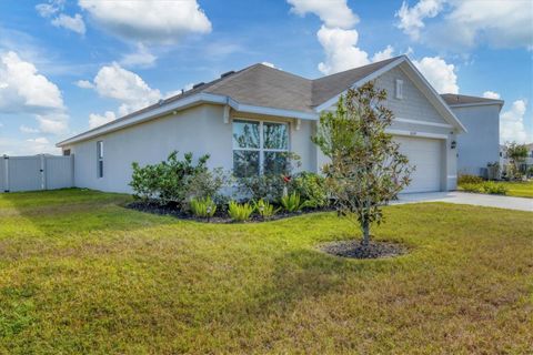 A home in PARRISH