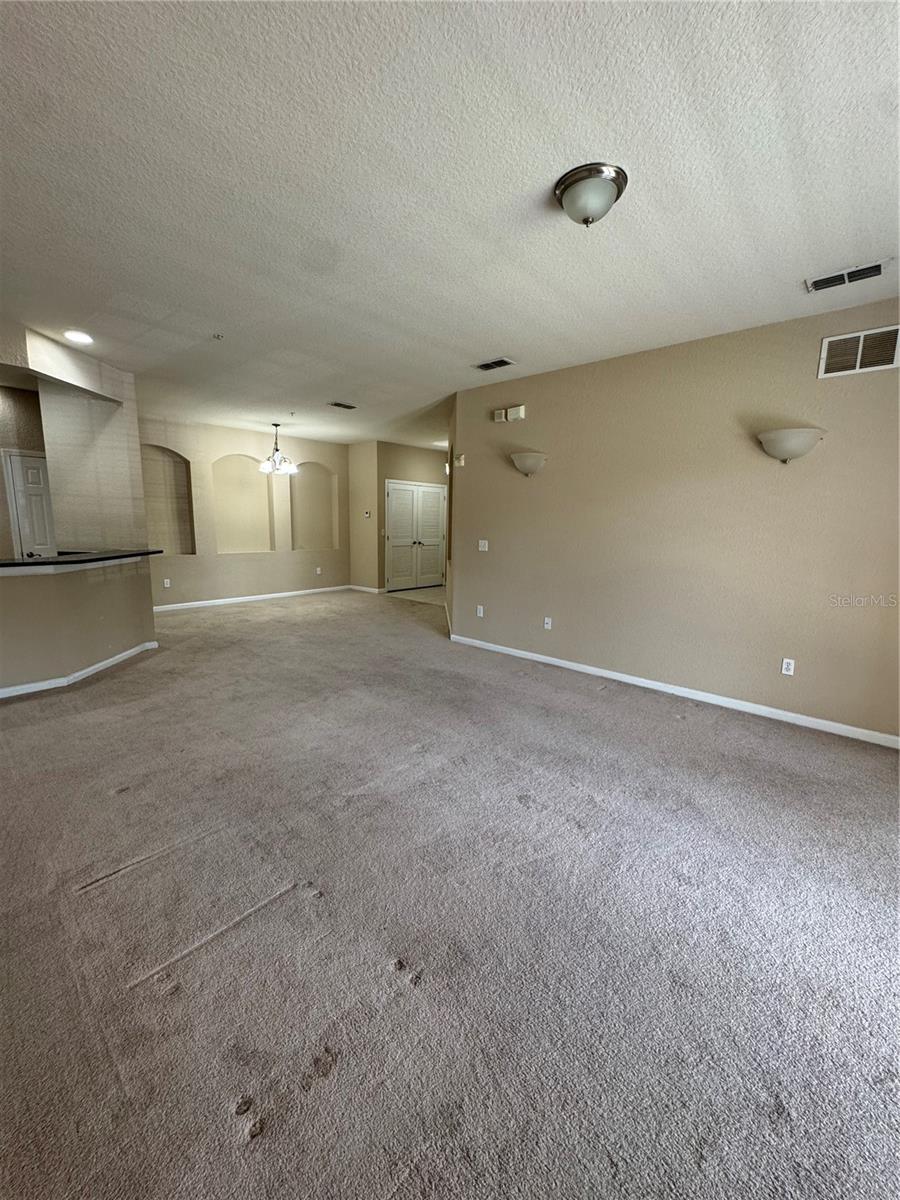 FLORA RIDGE CONDO PH 7 BLDG 12 - Residential