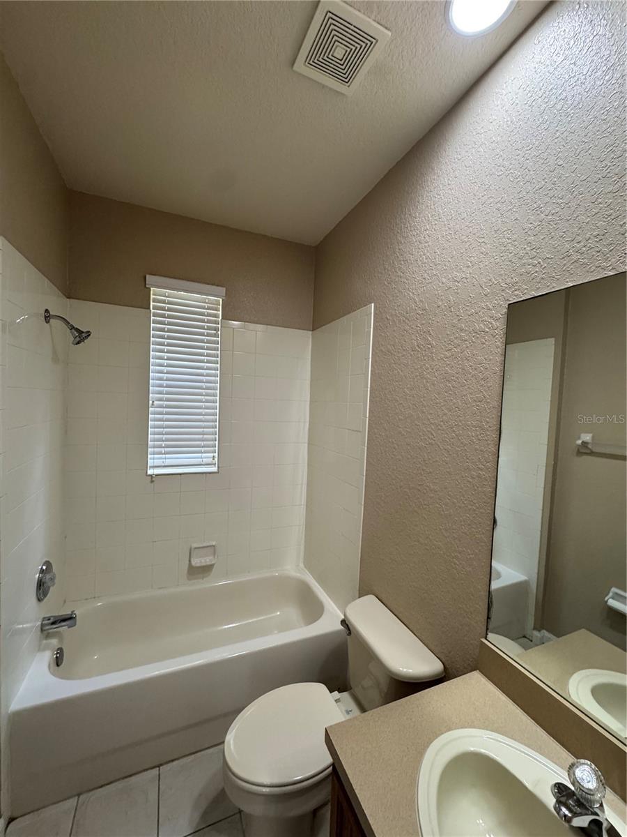FLORA RIDGE CONDO PH 7 BLDG 12 - Residential