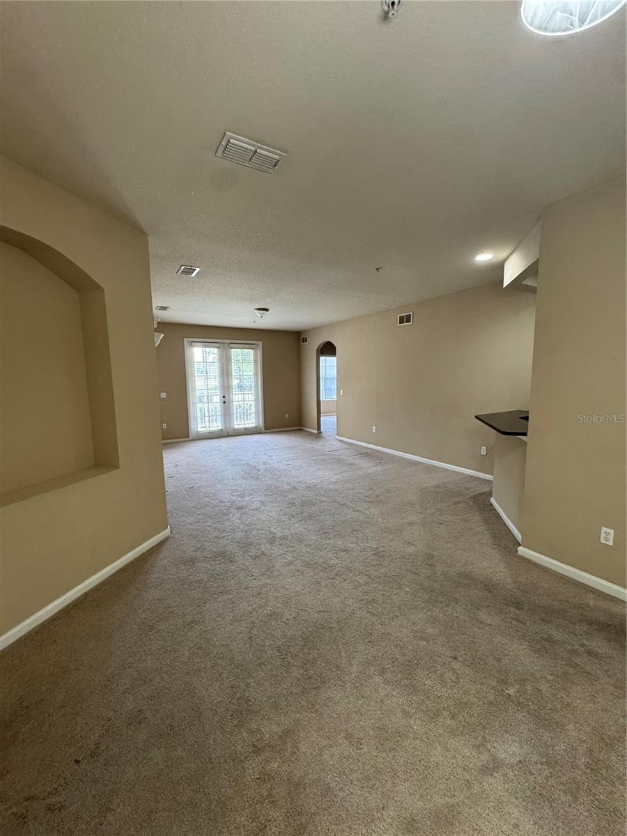 FLORA RIDGE CONDO PH 7 BLDG 12 - Residential