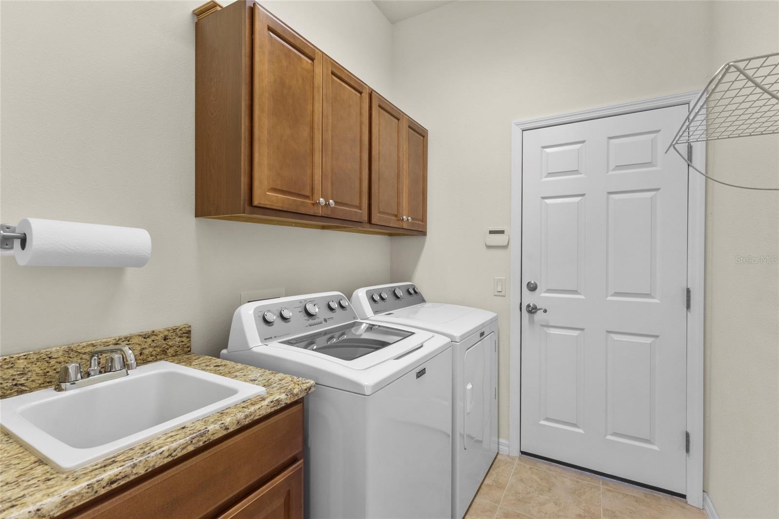 HARBOUR WALK - Residential