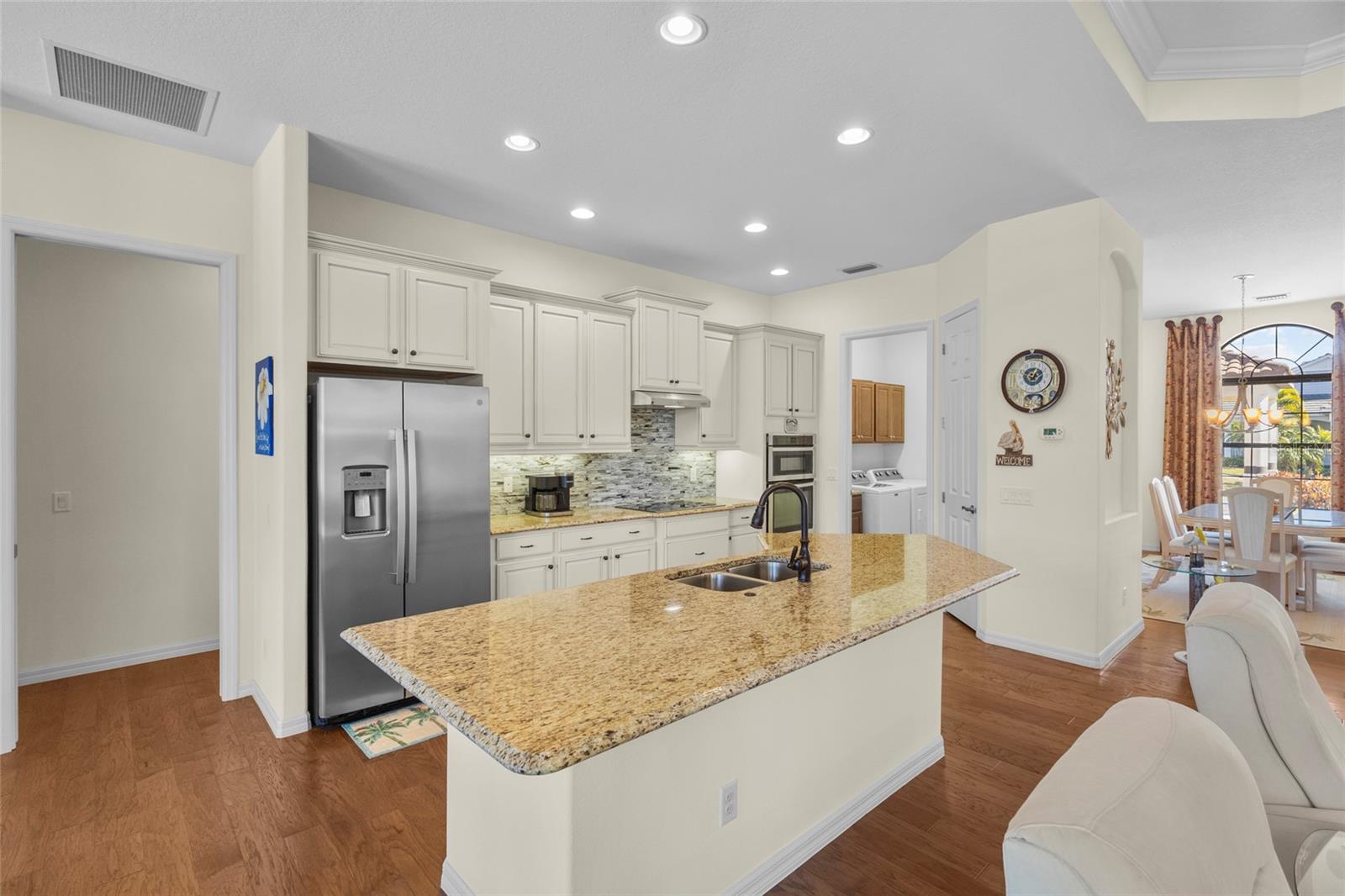 HARBOUR WALK - Residential