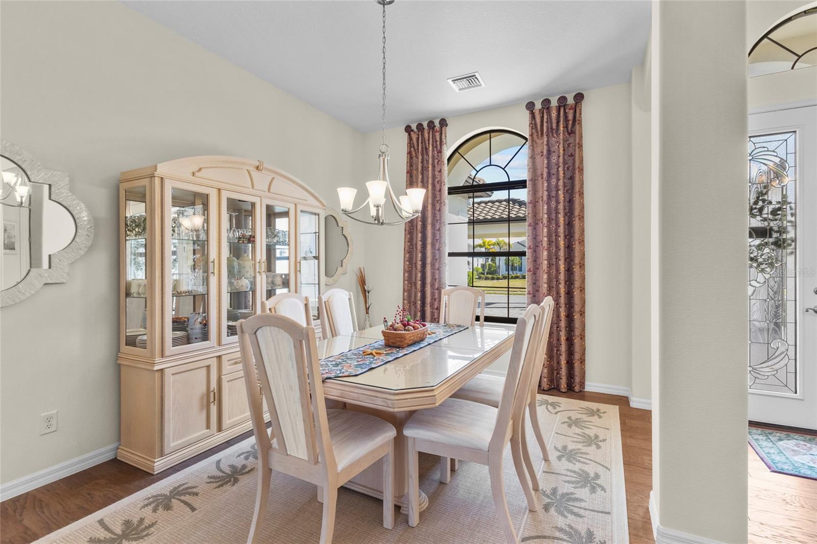 HARBOUR WALK - Residential