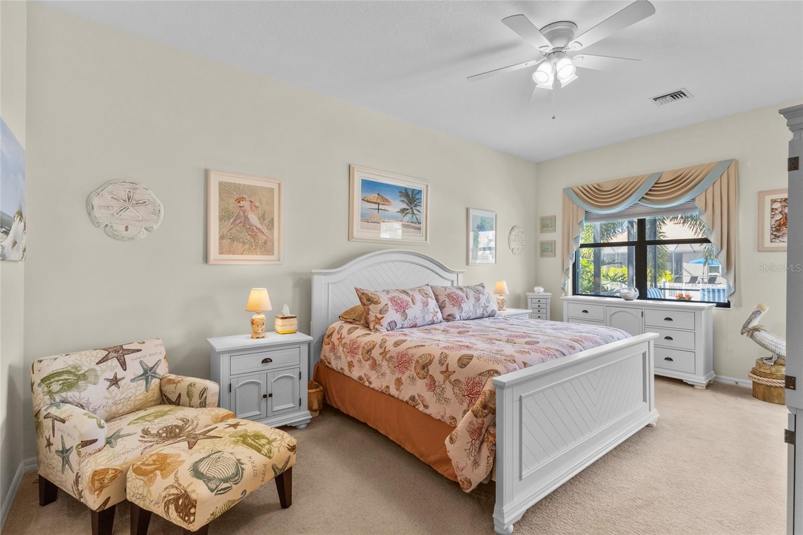 HARBOUR WALK - Residential