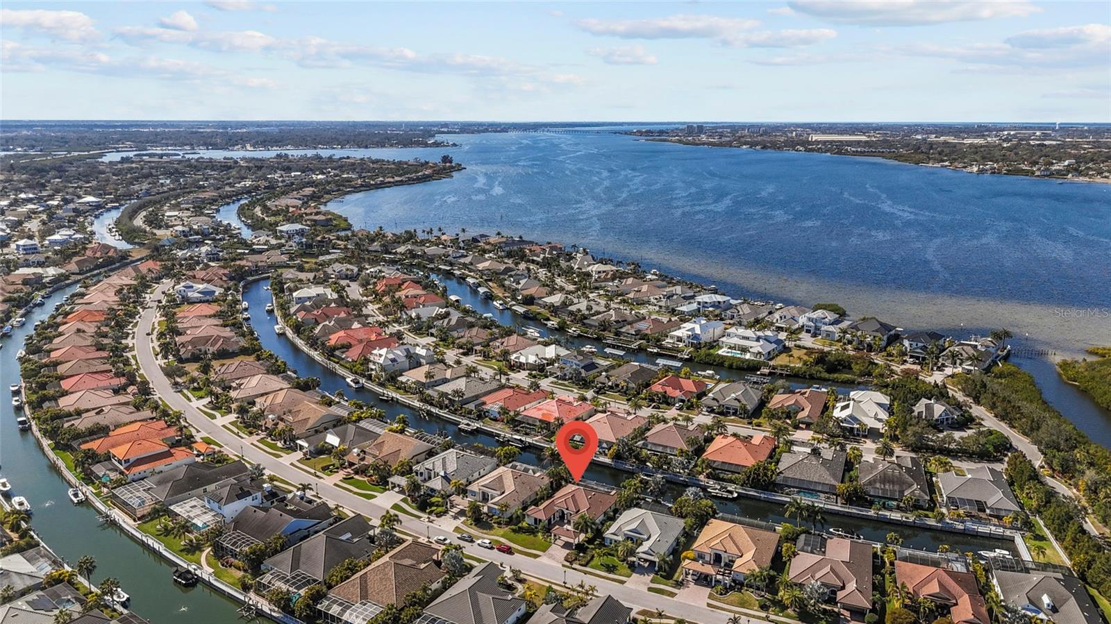 HARBOUR WALK - Residential