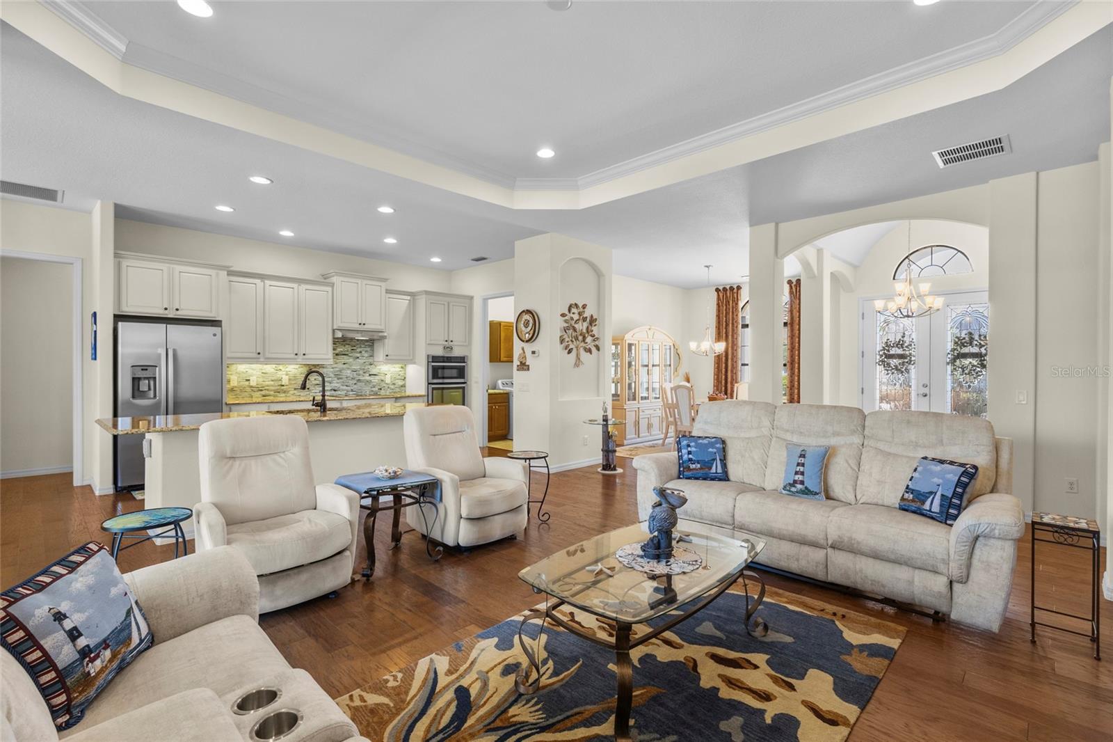 HARBOUR WALK - Residential