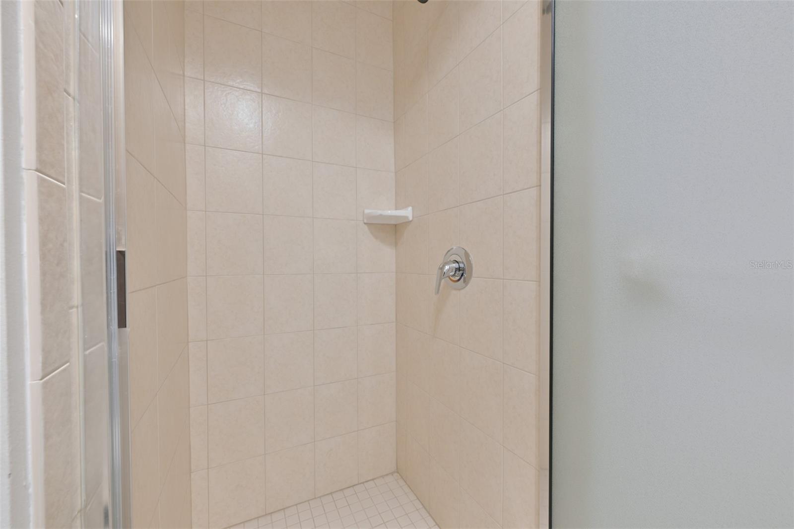 CAMBRIDGE H CONDO - Residential