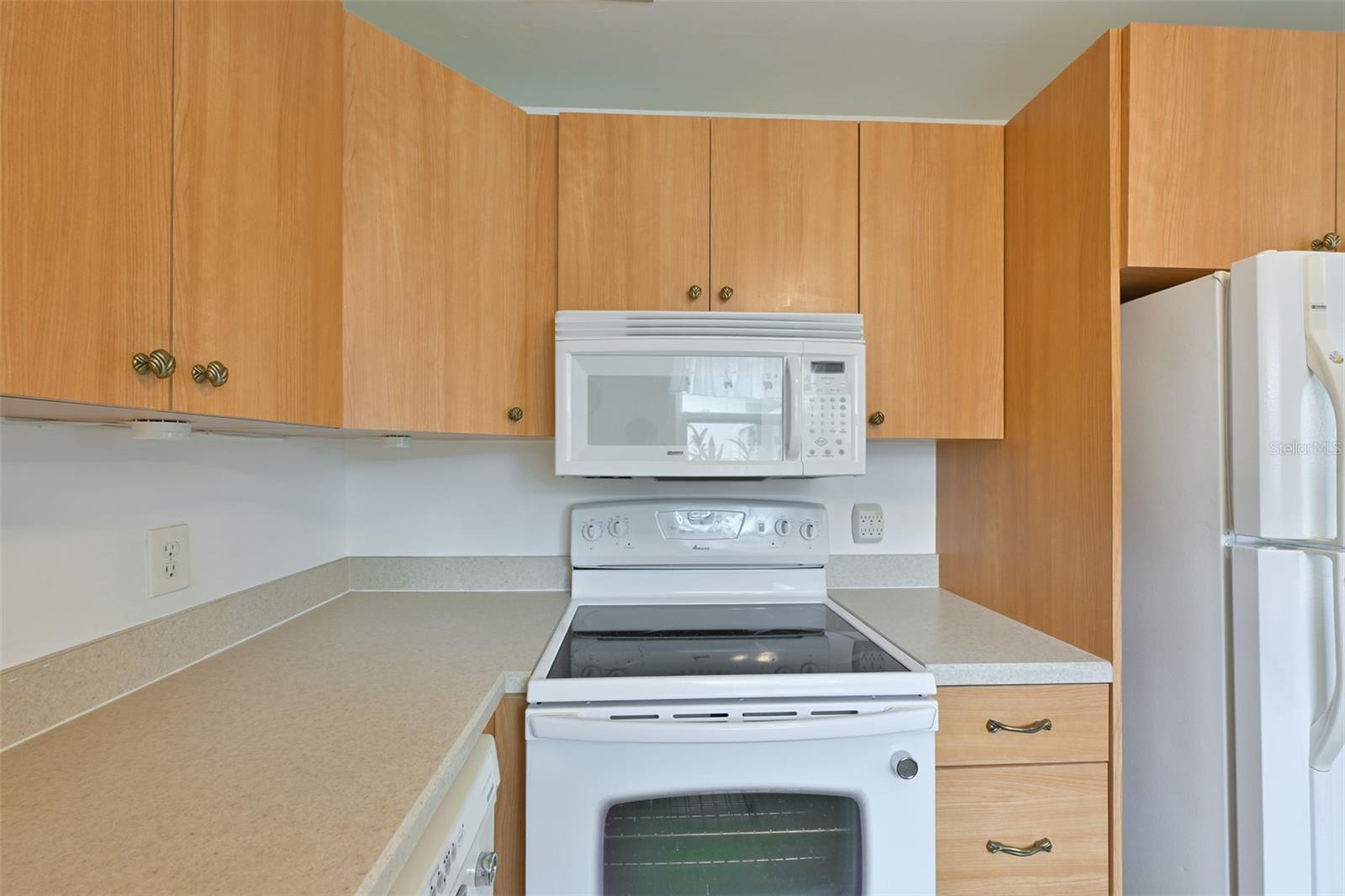 CAMBRIDGE H CONDO - Residential