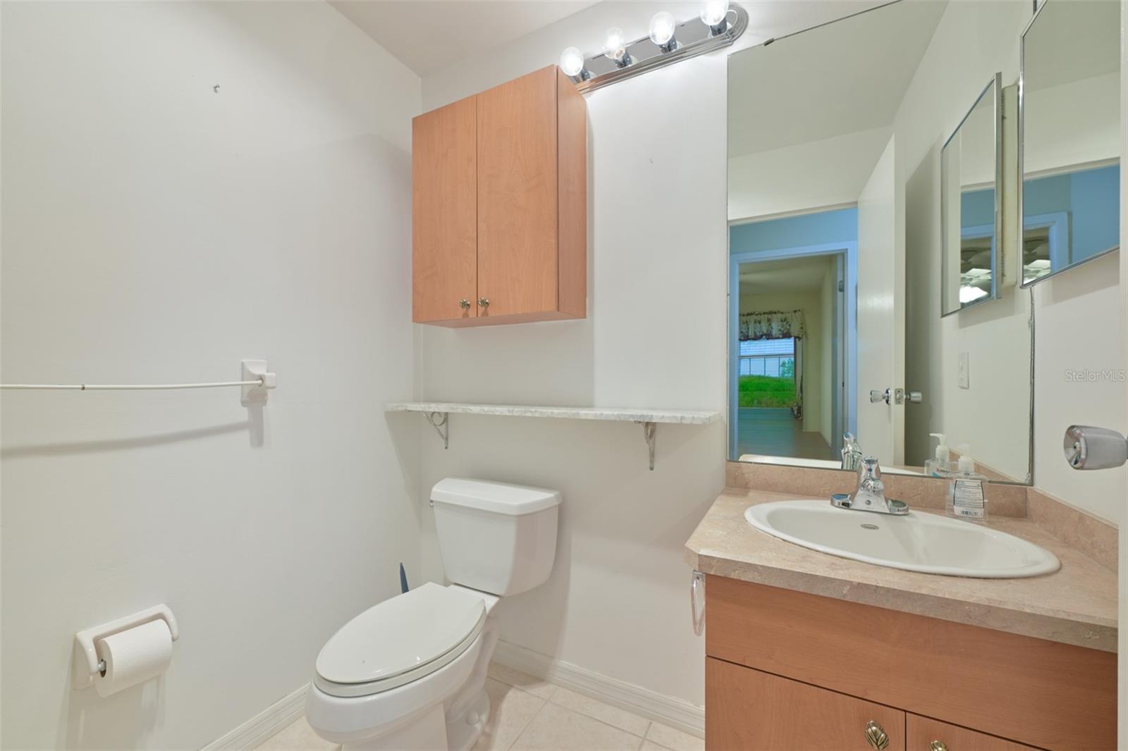 CAMBRIDGE H CONDO - Residential
