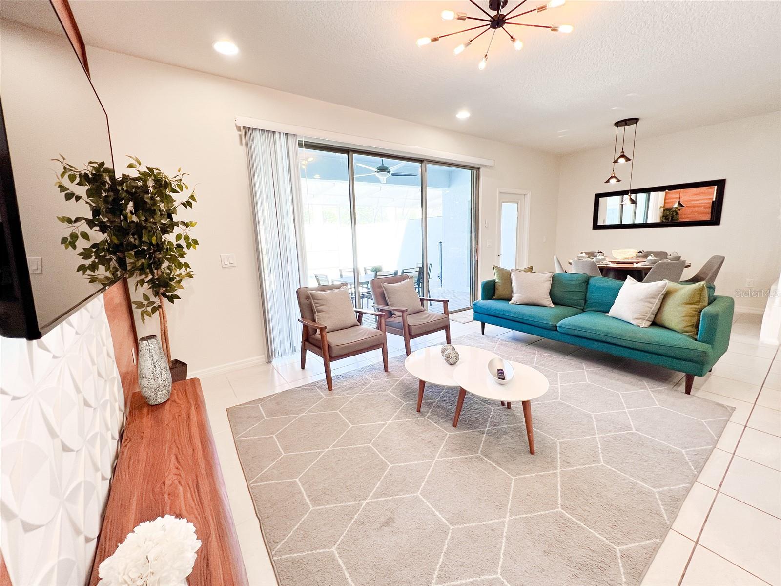 WINDSOR AT WESTSIDE PH 3 - Residential Lease