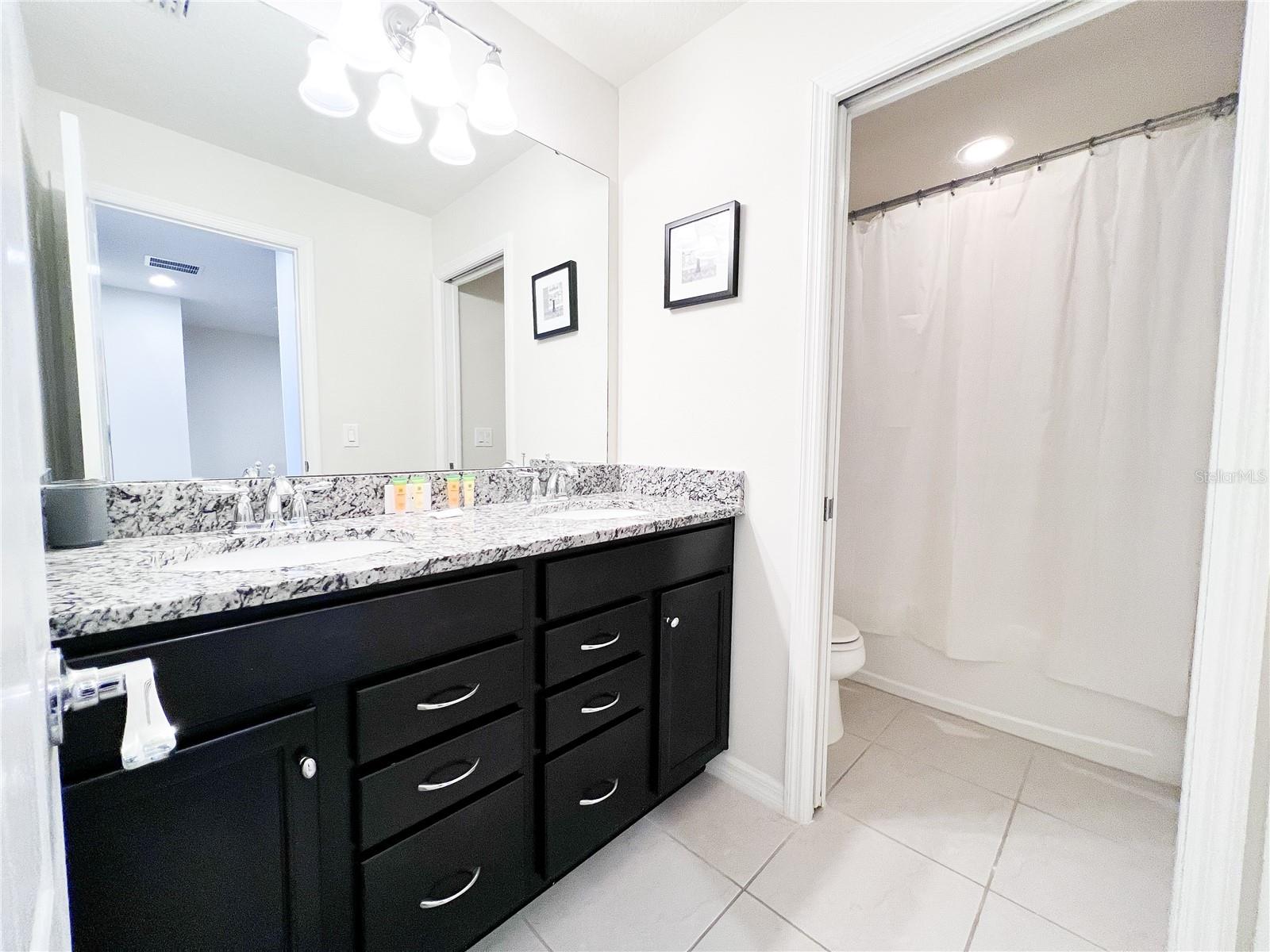 WINDSOR AT WESTSIDE PH 3 - Residential Lease