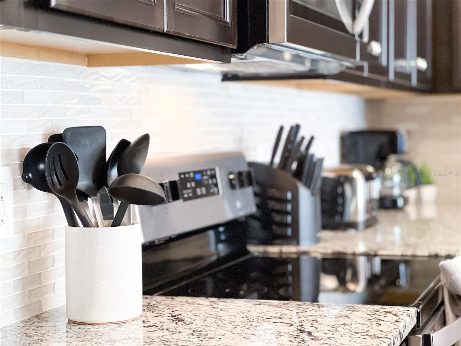 WINDSOR AT WESTSIDE PH 3 - Residential Lease