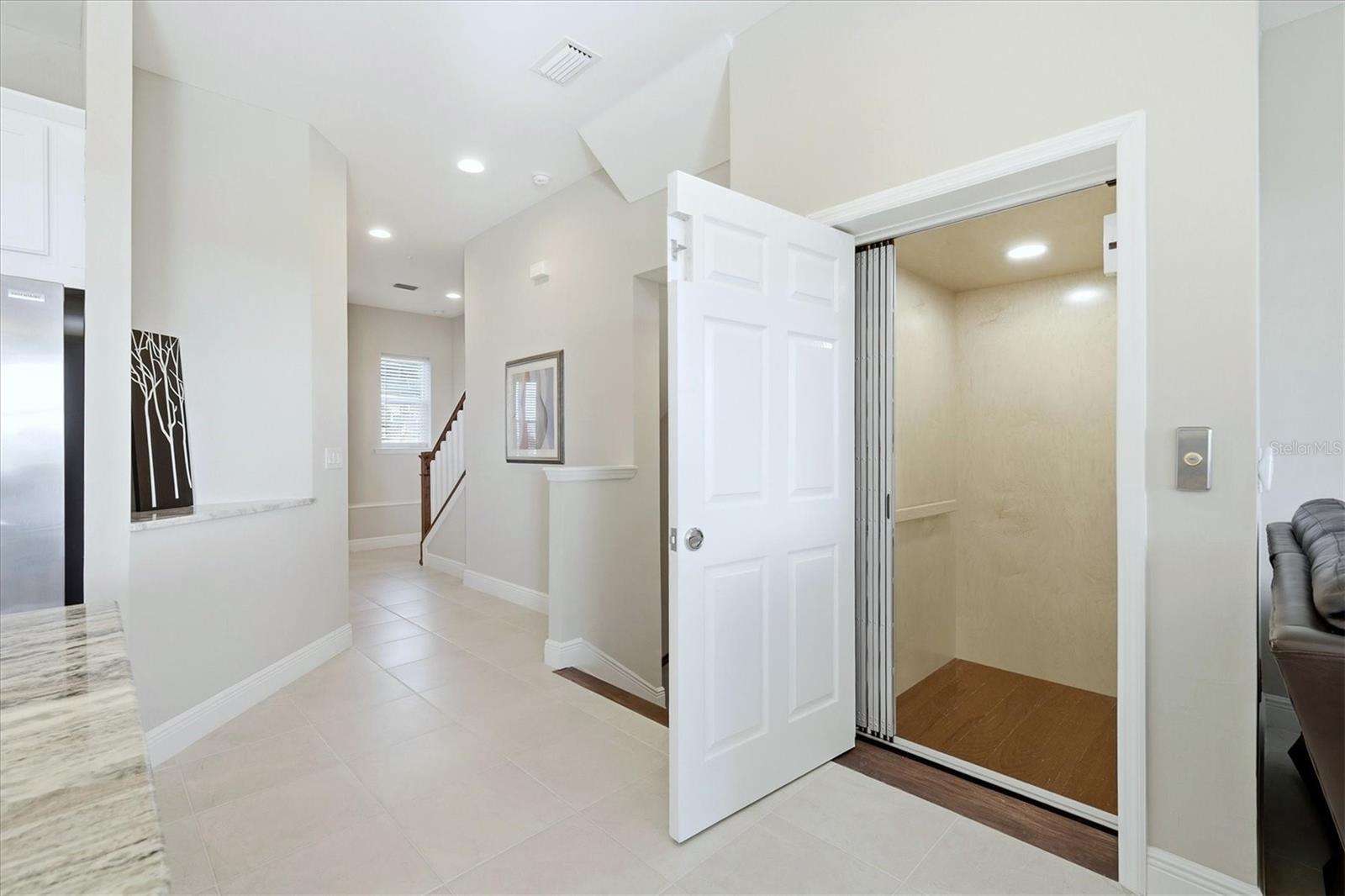 LANDINGS CORAL CRK - Residential