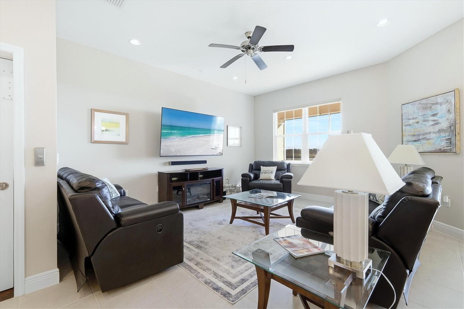 LANDINGS CORAL CRK - Residential