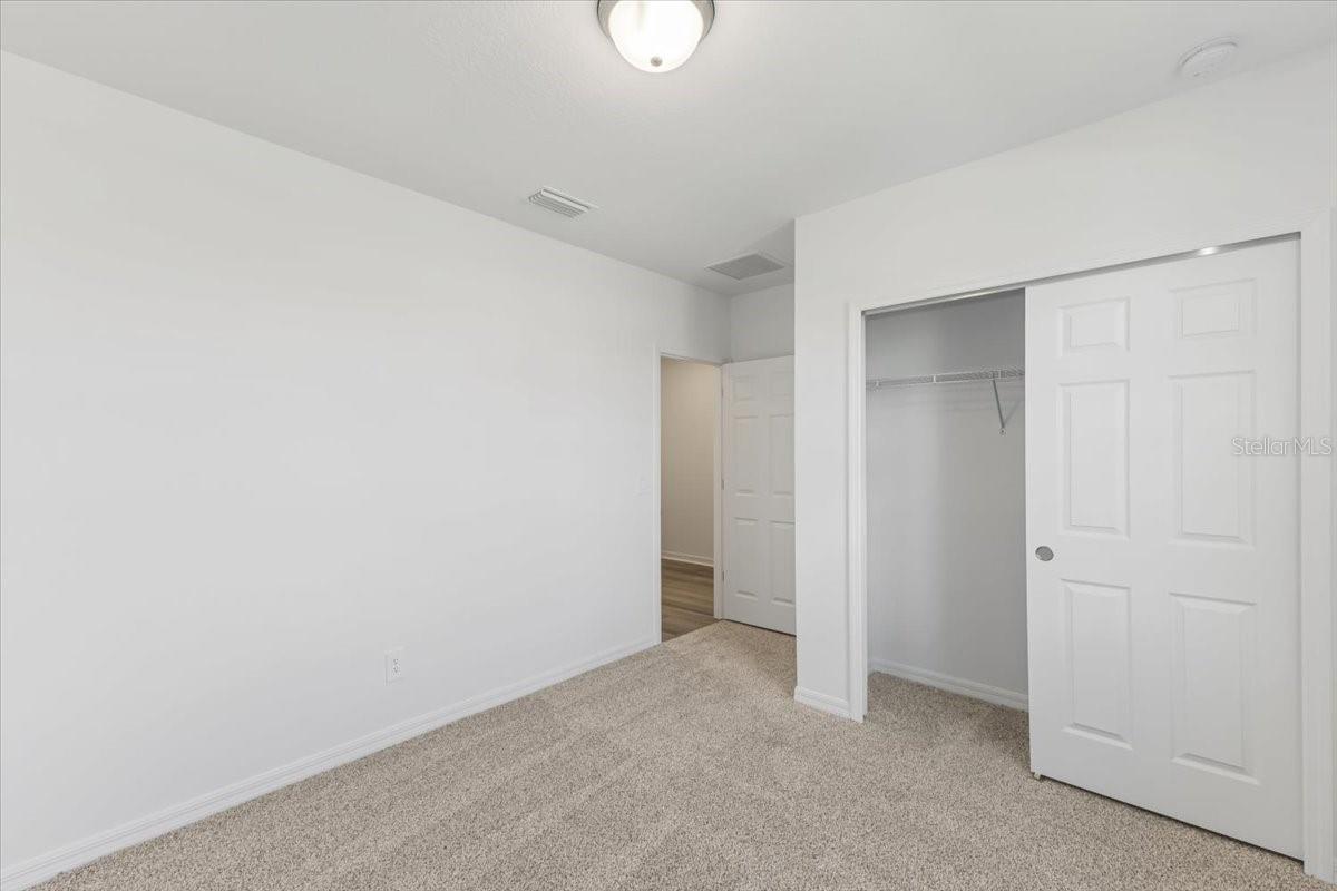 5174 MINNEOLA LANE