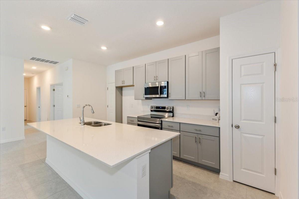 LIBERTY STATION - Residential