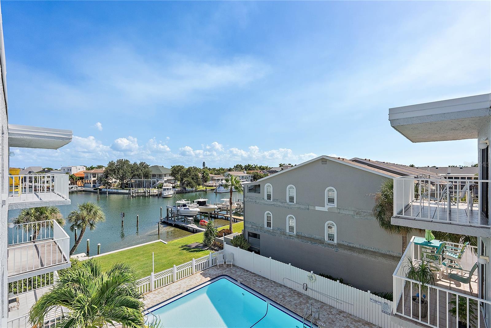 719 PINELLAS BAYWAY S 311