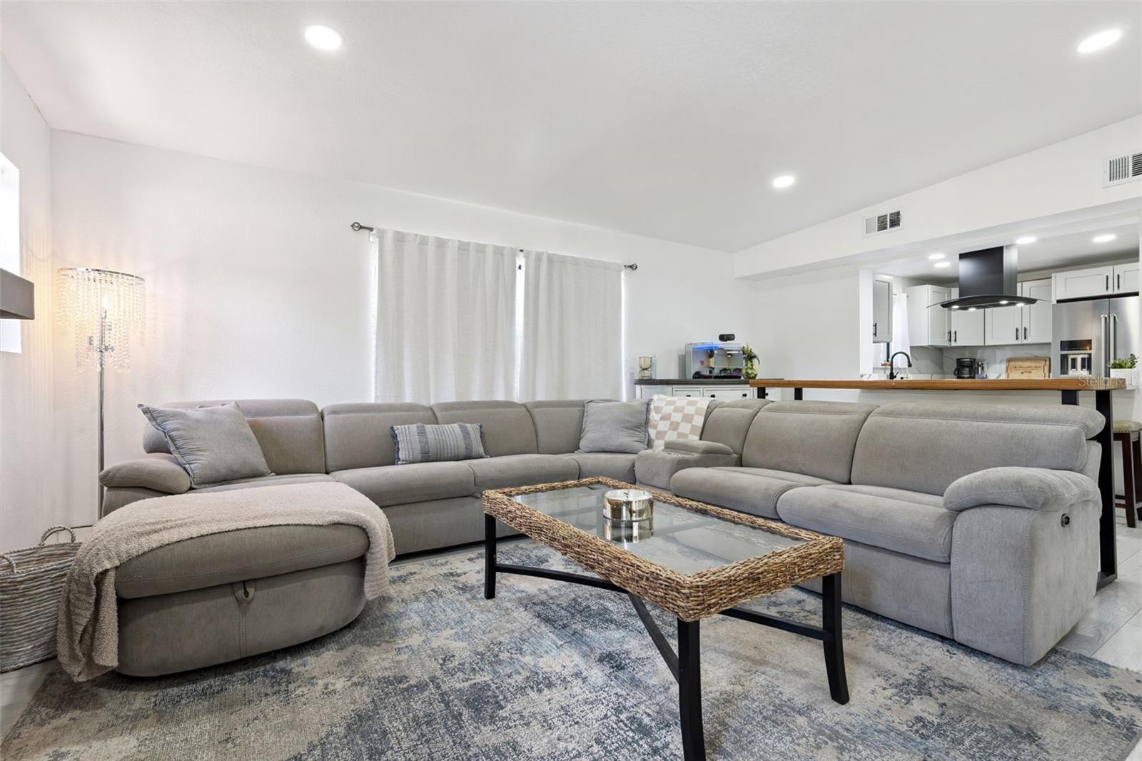 ALTALOMA HEIGHTS - Residential