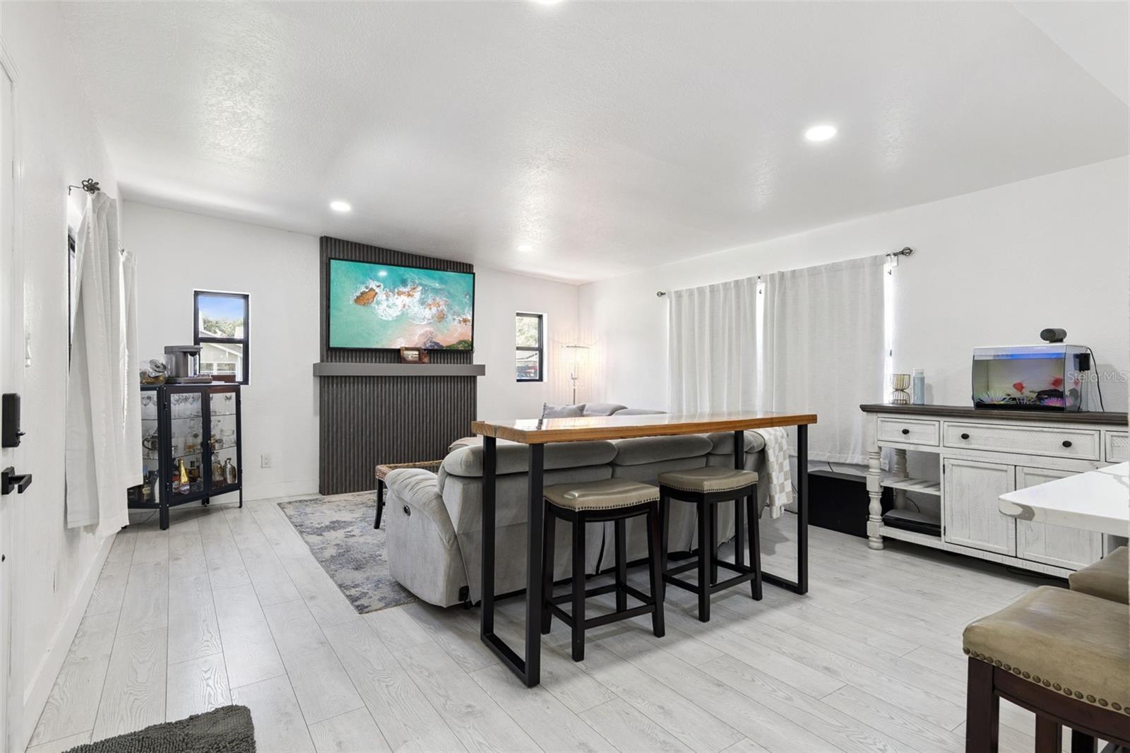 ALTALOMA HEIGHTS - Residential