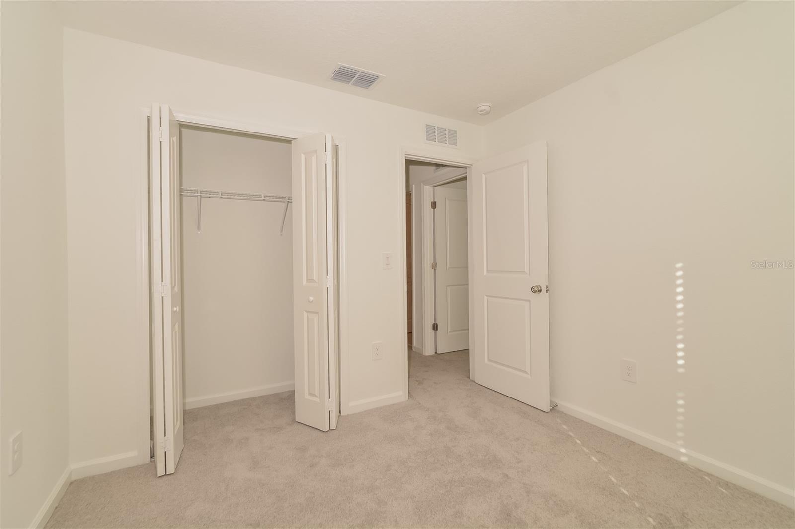 PEACE CRK RESERVE - Residential Lease