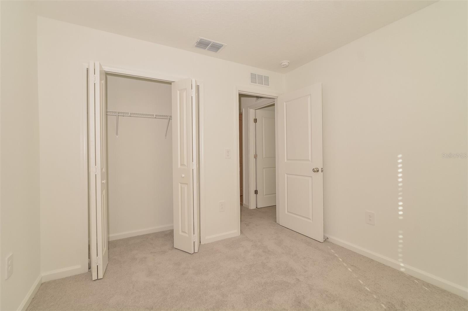 PEACE CRK RESERVE - Residential Lease