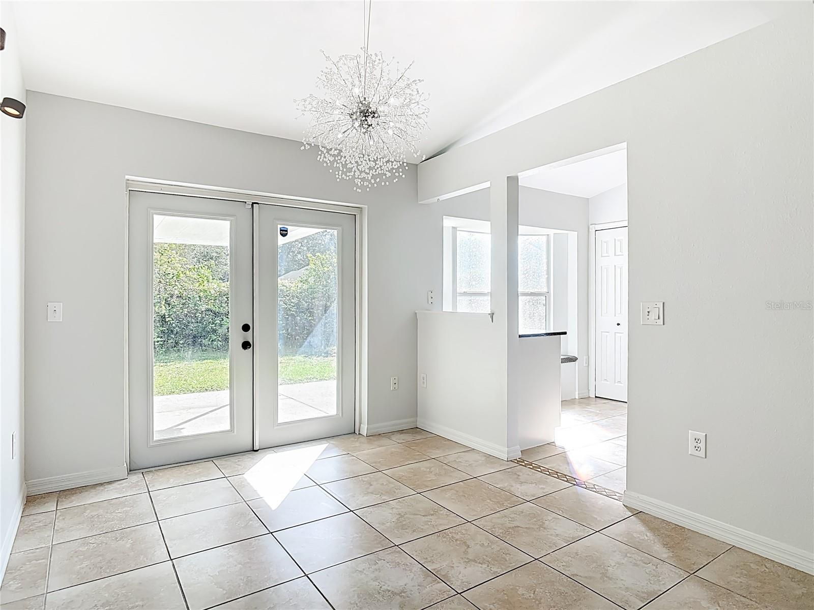 WEST HIGHLANDS - Residential