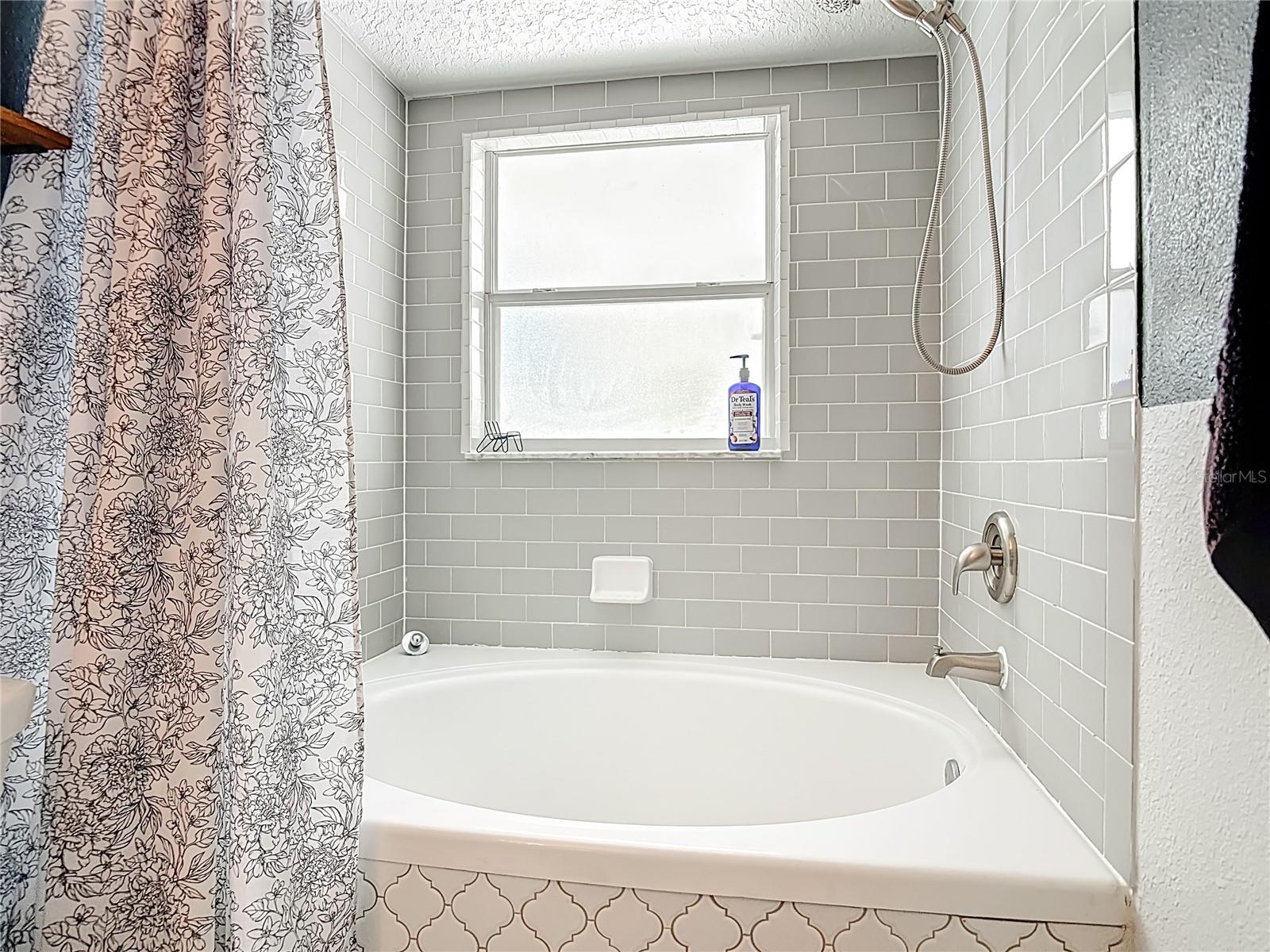 WEST HIGHLANDS - Residential