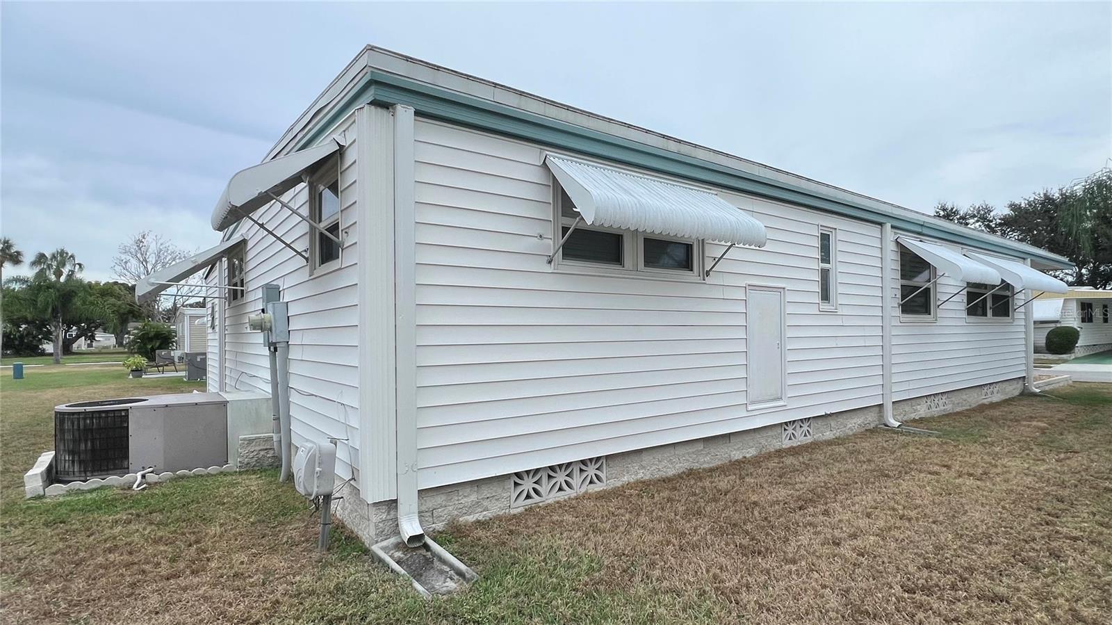 FAIRWAY VILLAGE MOBILE HOME PARK UNREC - Residential