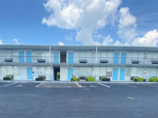 515 BON AIR ST APT 241, LAKELAND, FL 33805 - Image 6711243f83f6d1bb35ea2d002ce5f4ae/3240950118