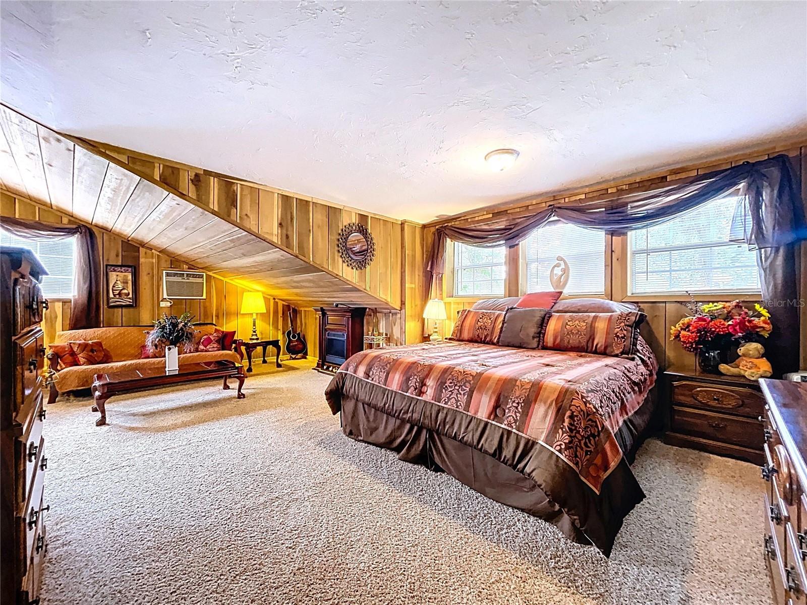 RIDGE MANOR ESTATE - Residential