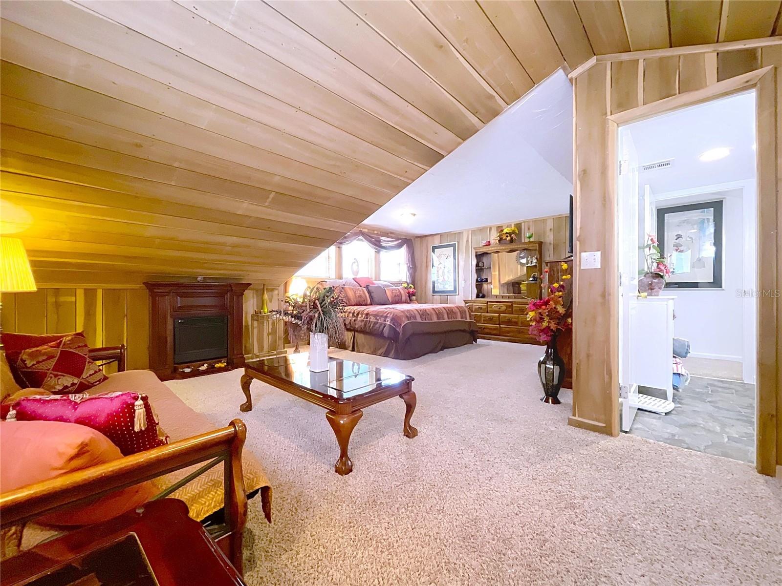 RIDGE MANOR ESTATE - Residential