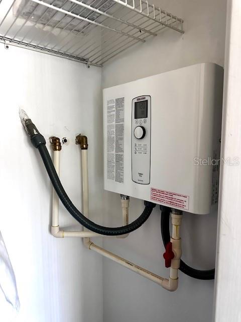 PINEHURST VILLAGE - Residential