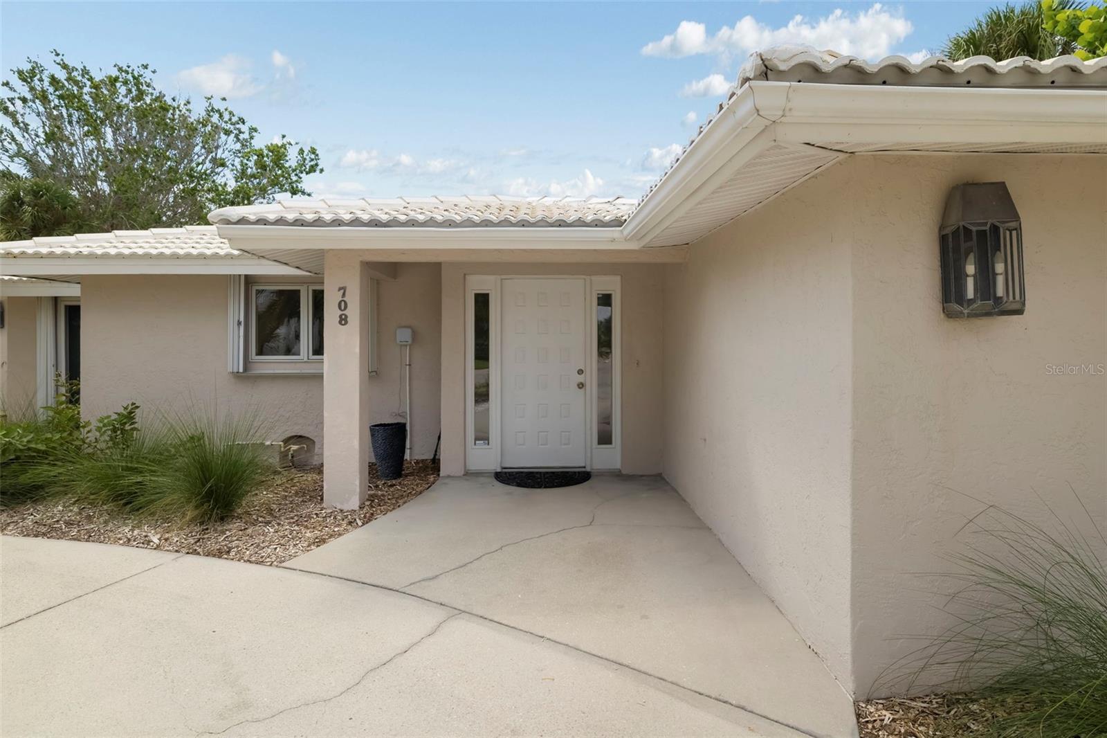 708 GARFIELD DRIVE