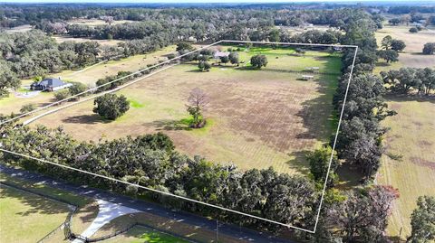 Tiny photo for 9549 NW 80th Avenue, Ocala, FL 34482 (MLS # OM717931)