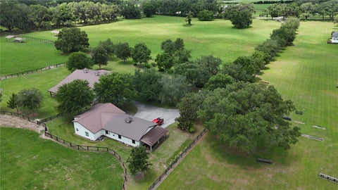 Tiny photo for 9549 NW 80th Avenue, Ocala, FL 34482 (MLS # OM717931)